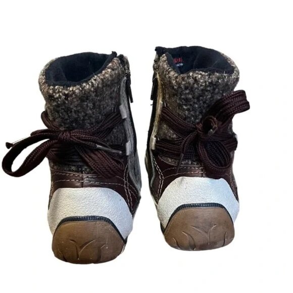 Merrell Puffin Mid Tan Performance Boots - Picture 3 of 4